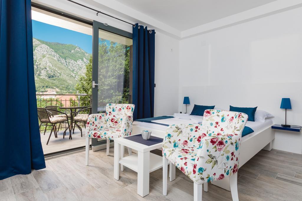 Apartments 26 Kotor Bagian luar foto